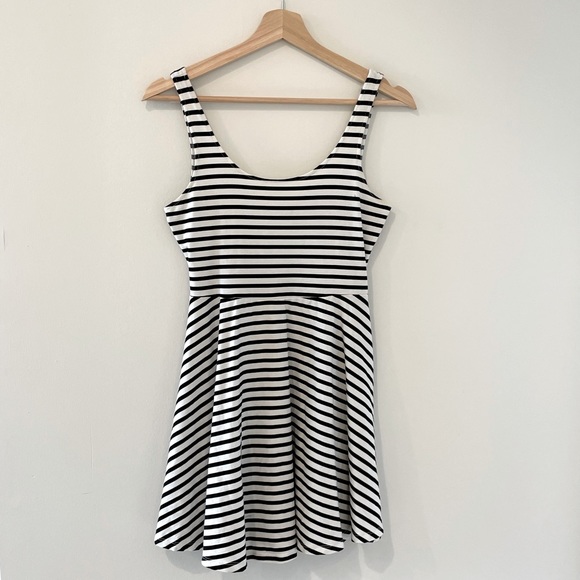 Victoria Secret Pink Striped Dress - Picture 2 of 4